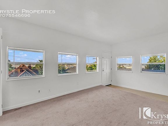 4th image of 619 1/2 Virginia St