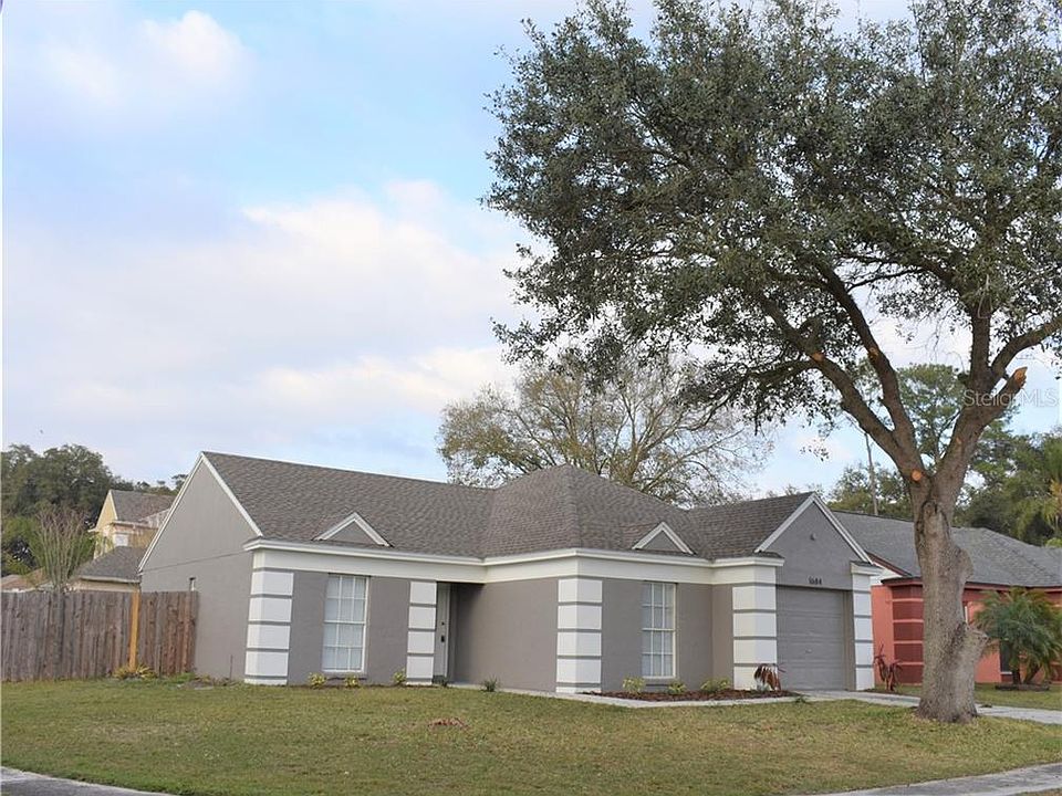 1st image of 1684 Palm Leaf Dr