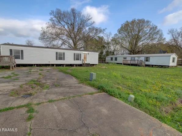 137 Nanoke Ln, Lafayette, LA 70520