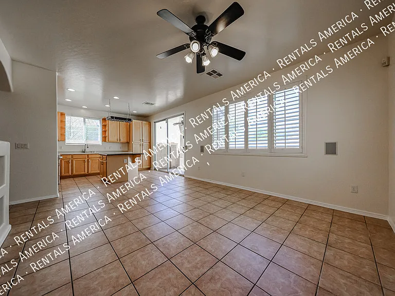 528 W Mountain Sage Dr — Photo 14