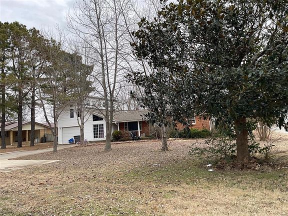 4th image of 705 Reynolds Rd