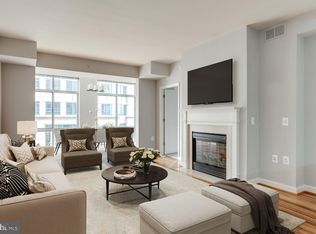 11990 Market St UNIT 404, Reston, VA 20190