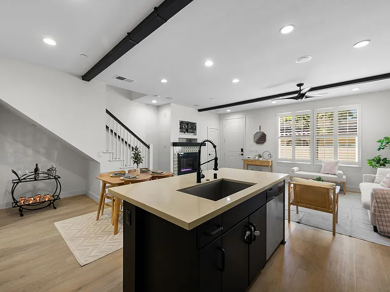 1758 Fairlead Ave — Photo 8