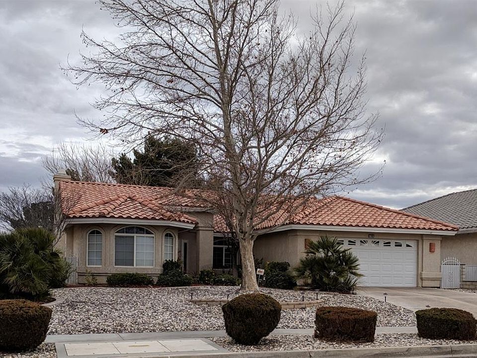 1st image of 27623 Lakeview Dr
