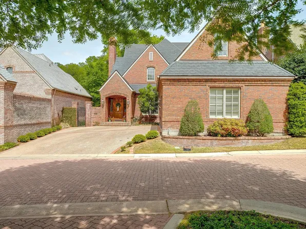 4954 Westbriar Dr, Fort Worth, TX 76109