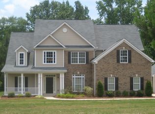 539 Dorsey Rd, Hampton, GA 30228