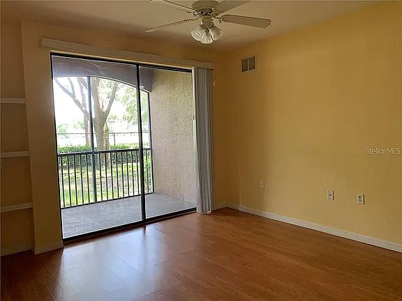 3rd image of 6177 Metrowest Blvd Unit 106