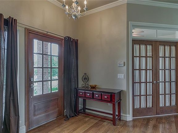 4th image of 2708 Amesbury Lake Dr