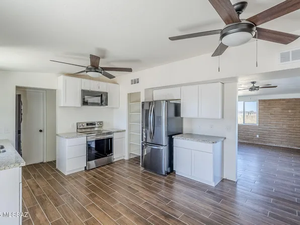 6190 S Marstellar Rd, Tucson, AZ 85735