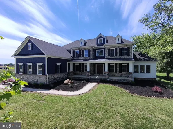 5482 Summit Bridge Rd, Townsend, DE 19734