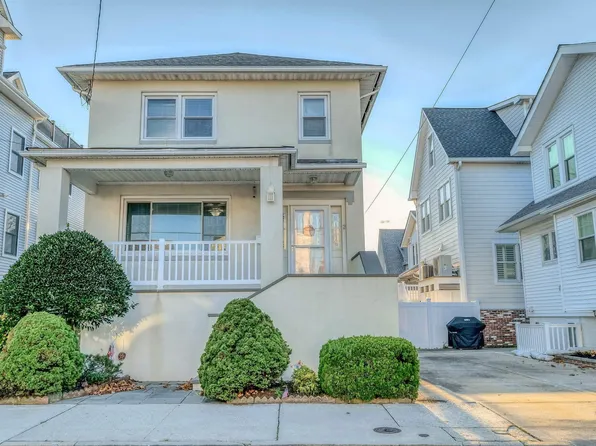 2 S Melbourne Ave, Ventnor City, NJ 08406