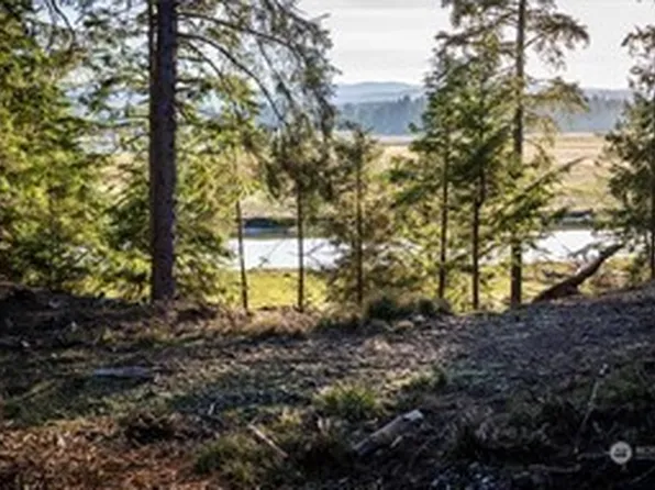 46 Lynn Point Lane, South Bend, WA 98586