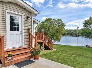 3969 Lakeshore Dr, New Haven, MO 63068