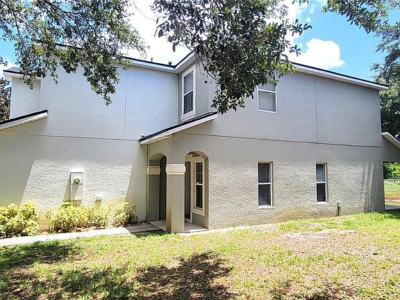 2nd image of 3871 Clubside Pointe Dr