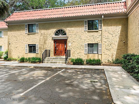 2nd image of 5811 ATLANTIC Boulevard #213