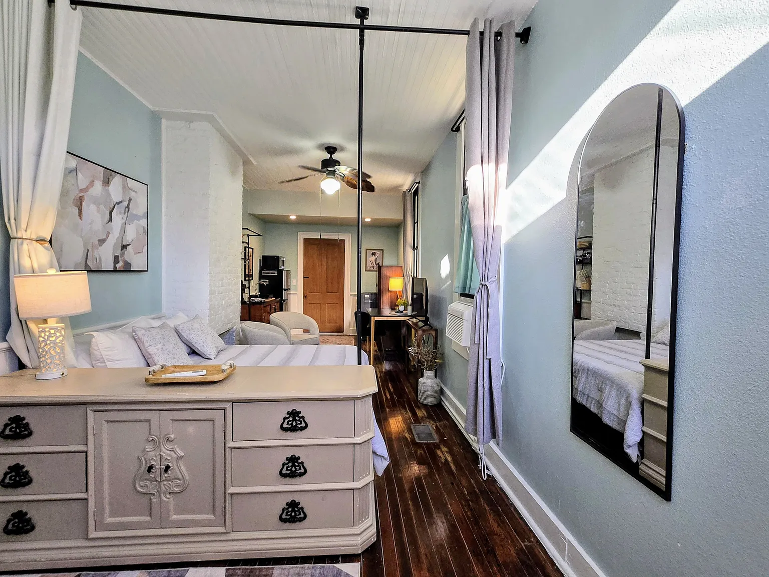 317 N Barcelona St — Photo 1