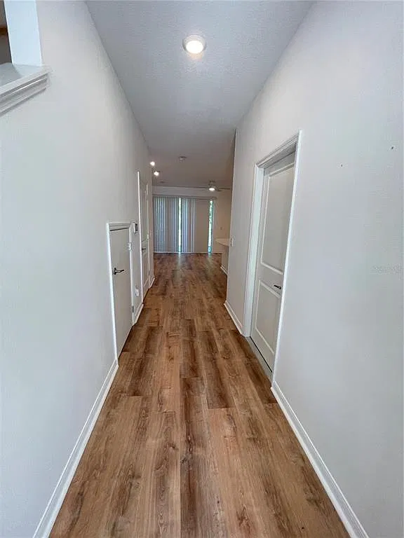 3 bed, 2.5 bath, 1365 sqft, $1,875 — Photo 4