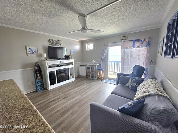 3rd image of 2224 New River Inlet Road Unit 238