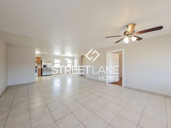 3rd image of 5527 N 73rd Ave