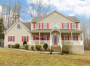 5524 County Dr, Disputanta, VA 23842