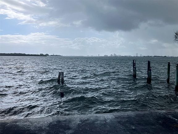 2nd image of 10801 N Bayshore Dr