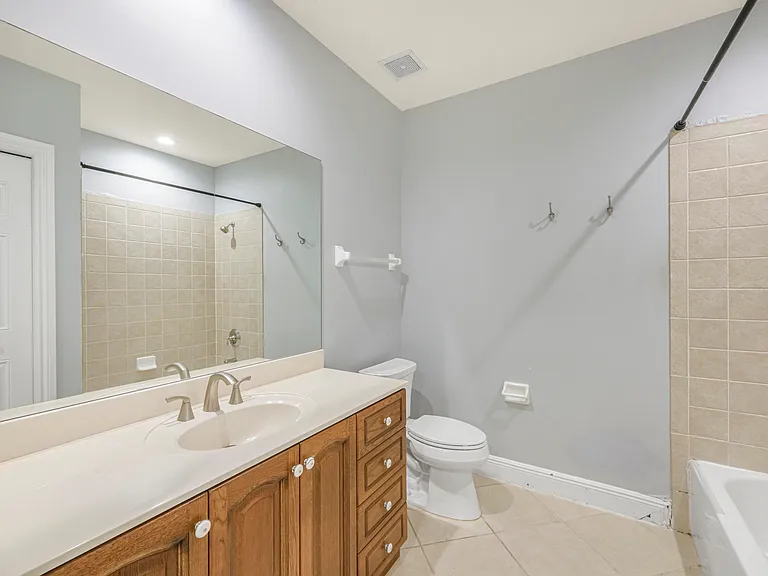9142 Cherry Oaks Ln #102 — Photo 23