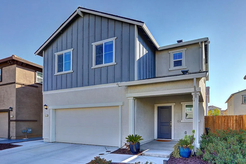 4406 Ibiza Island Way photo 1