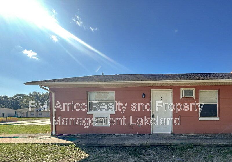 1st image of 507 Twin Pine Dr Unit A