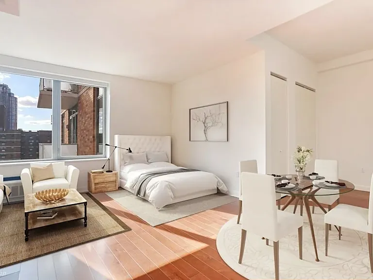 81 Fleet Pl #9K — Photo 3