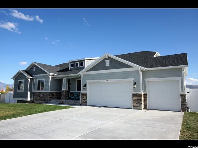 1st image of 3671 W Roy Ln #125