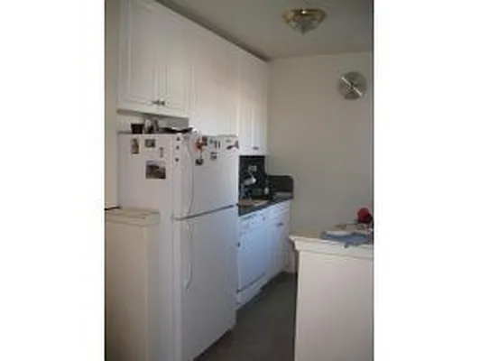 Sold by Maximillion Realty, Inc. | media 27