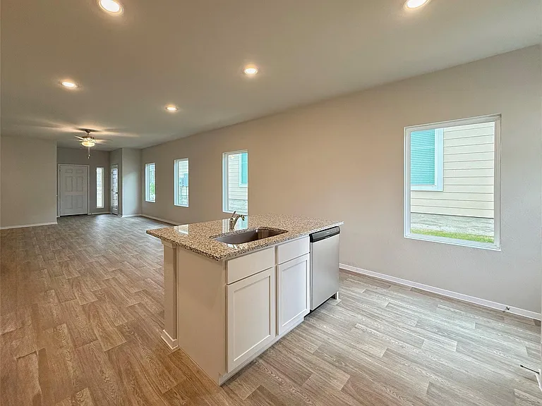 2714 Towy Rd — Photo 8