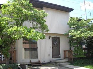 842 Armstrong Rd #11, Lansing, MI 48911