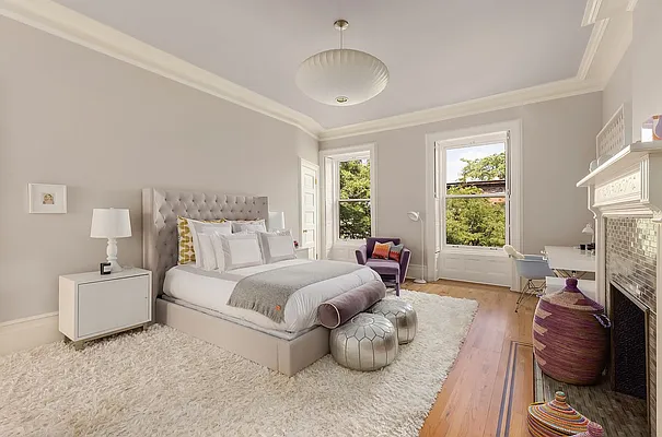 Sold by Douglas Elliman | media 8