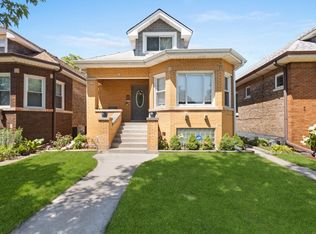 6921 26th St, Berwyn, IL 60402