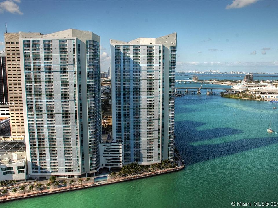 1st image of 325 S Biscayne Blvd APT 323