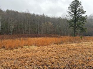 42 Whisperwood Rd, Hiawassee, GA 30546