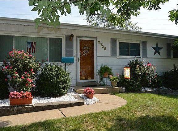 3rd image of 2725 Dove Dr
