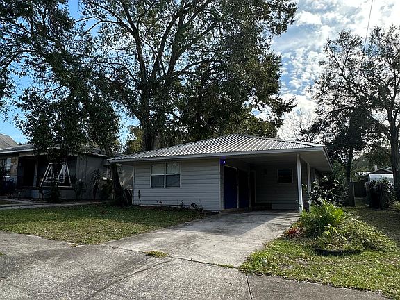 2nd image of 311 E Hibiscus Dr