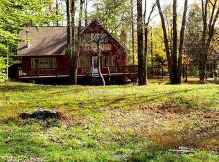 307 Outer Dr, Pocono Lake, PA 18347