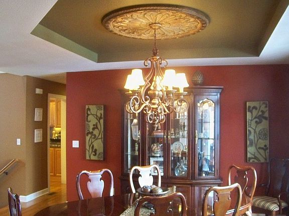 4th image of 4700 Glenshire Way