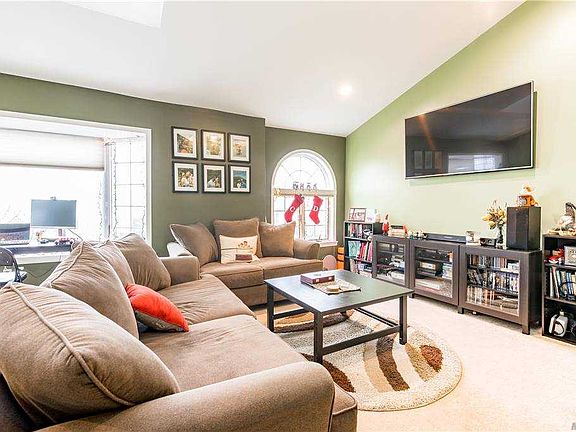 4th image of 24158 Oak Park Dr #B