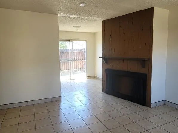 ELD803, 8037 N El Dorado St #5, Stockton, CA 95210