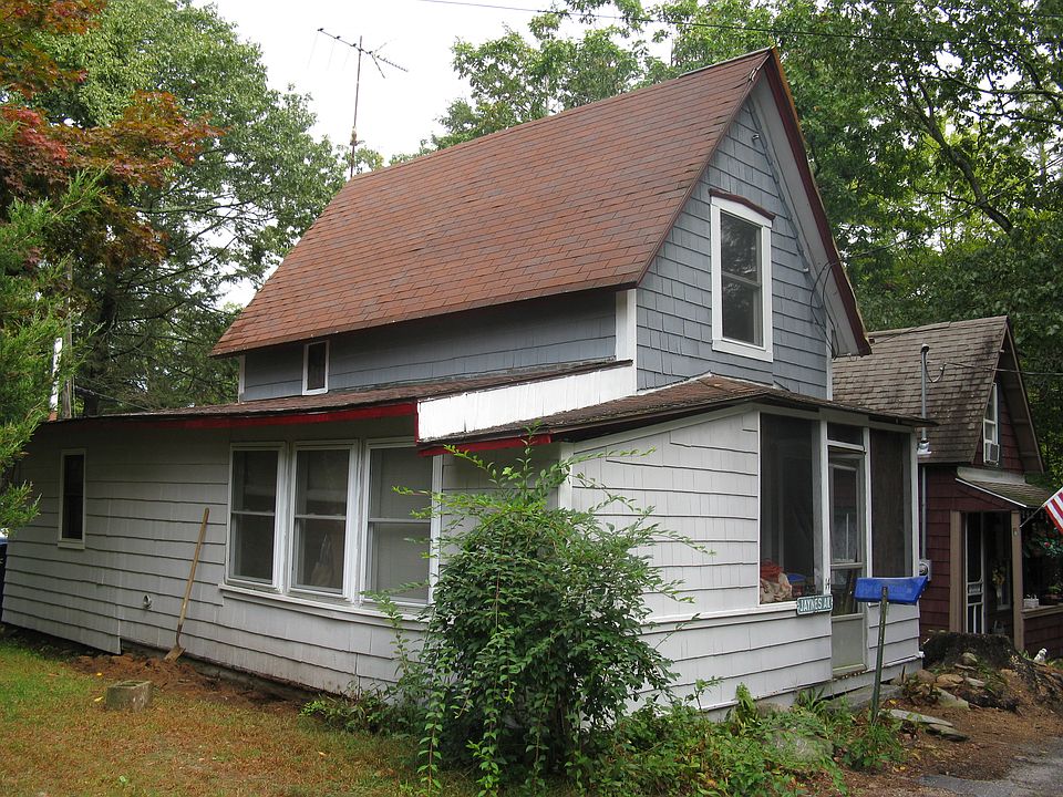 2nd image of 14 Jaynes Ave