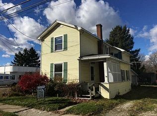 7448 W Ridge Rd, Fairview, PA 16415