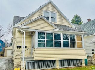 37 Peckham St, Rochester, NY 14621