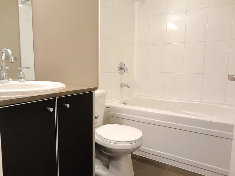 9981 Whalley Blvd #308 — Photo 9