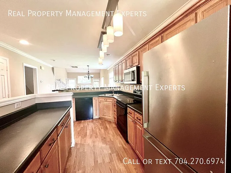 840 Pelican Bay Dr — Photo 4