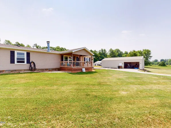 271 Lykins Ln, Bedford, KY 40006