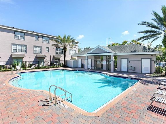 5th image of 2542 Lexington Oak Dr